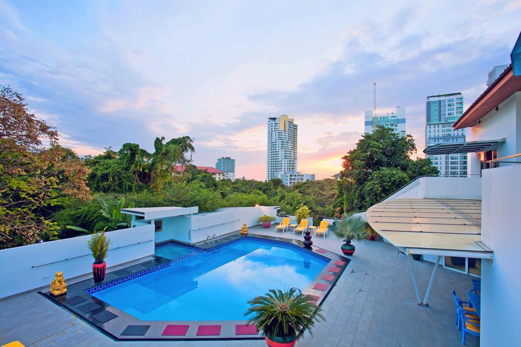 Sharrow Bay Villa Pattaya Eksteriør bilde