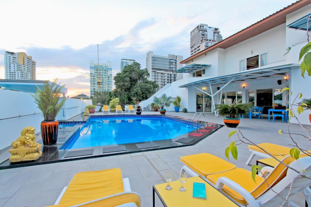 Sharrow Bay Villa Pattaya Eksteriør bilde