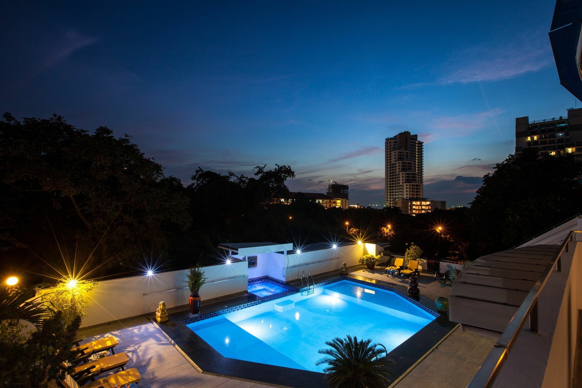 Sharrow Bay Villa Pattaya Eksteriør bilde