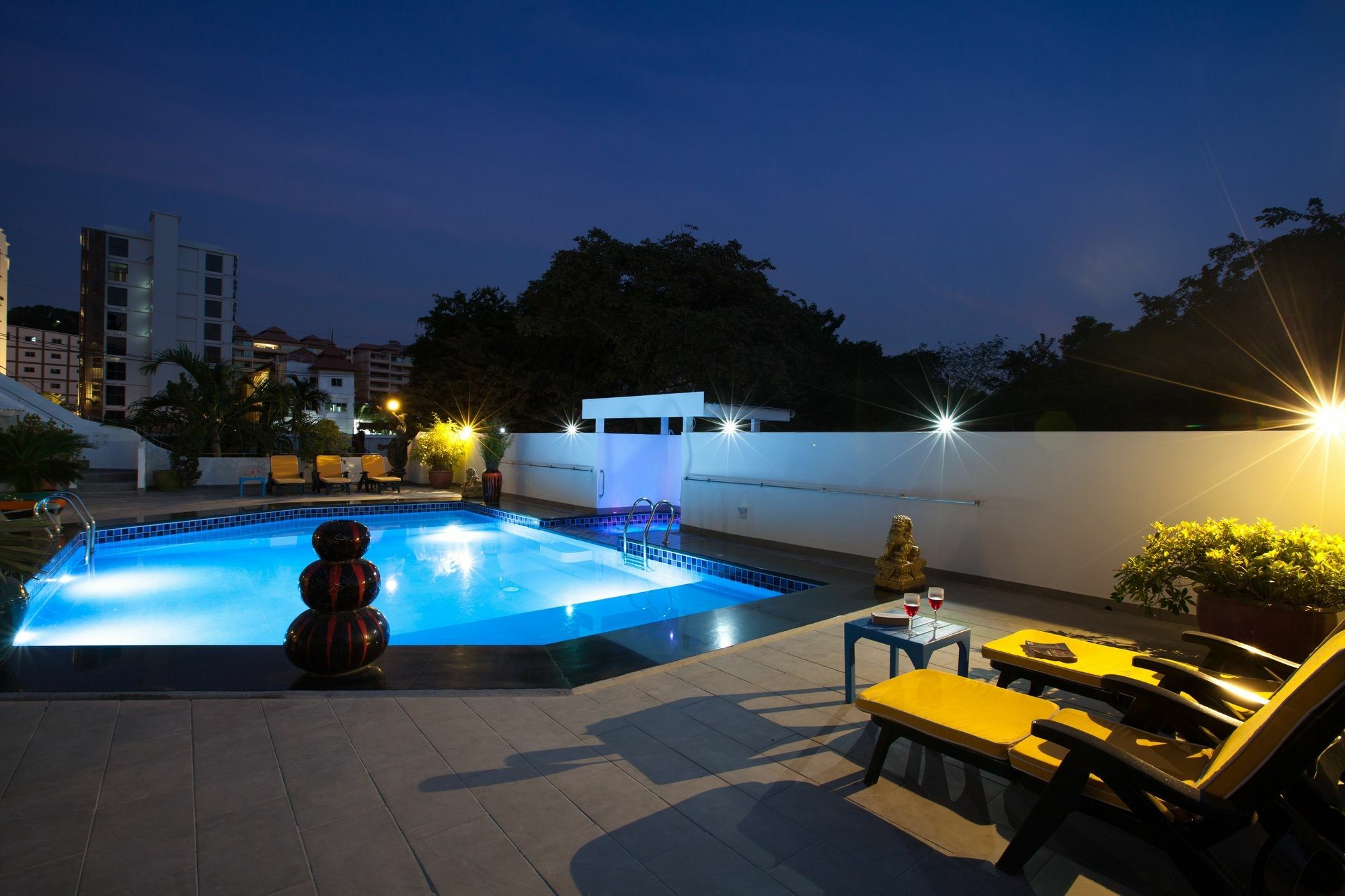 Sharrow Bay Villa Pattaya Eksteriør bilde